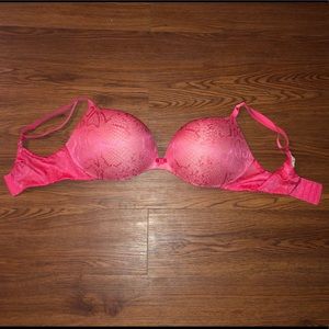 Woman’s Victoria Secret Bra